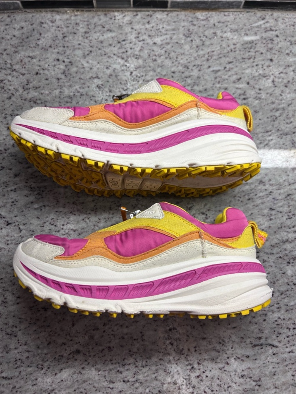 UGG Women's Zip Mesh Pink, Yellow & Orange Colorblock Sneakers size 8 - Picture 8 of 10